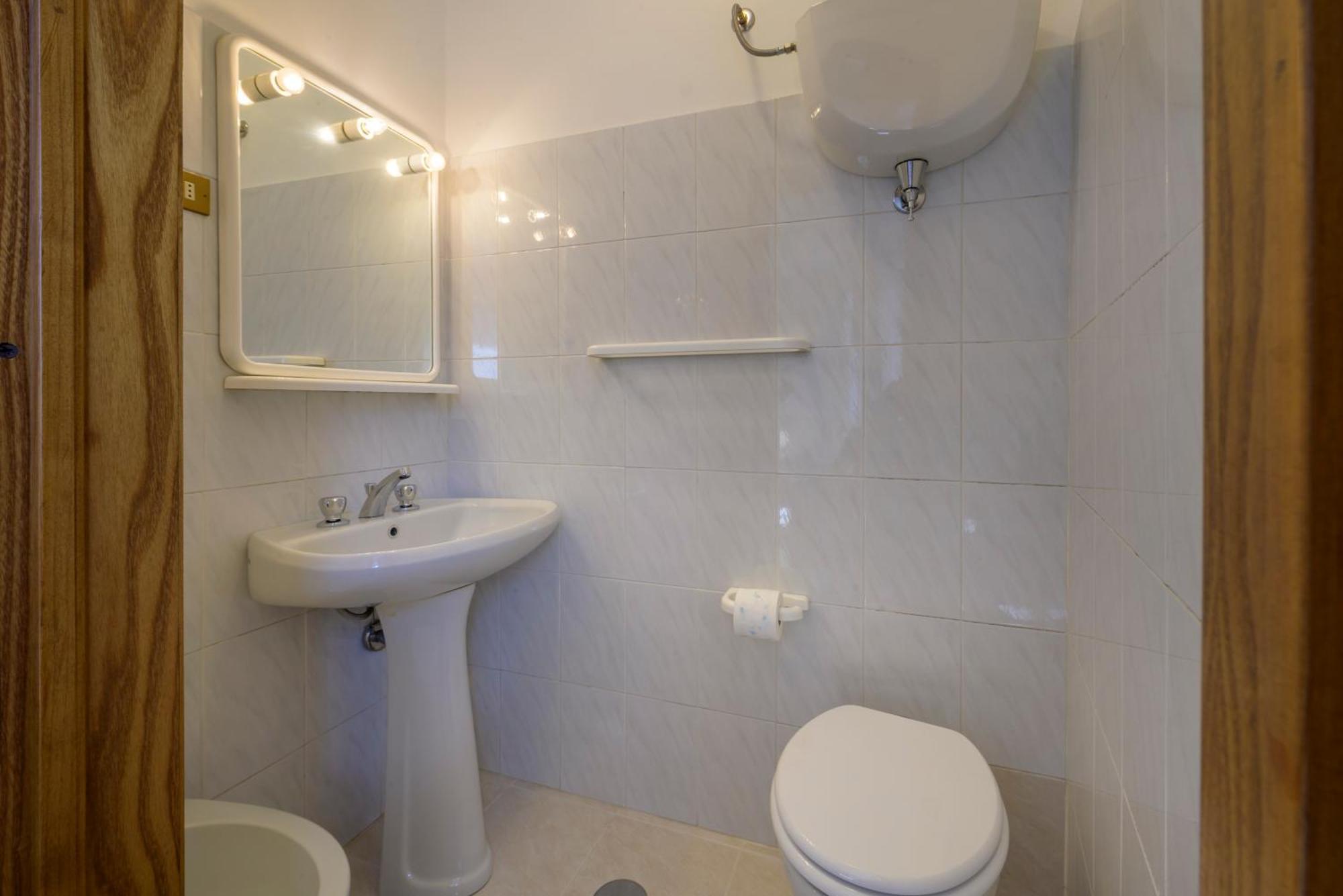 Via Mazzini 23A Apartment Губио Екстериор снимка