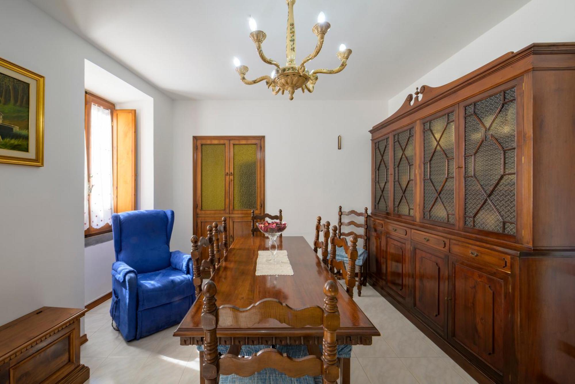 Via Mazzini 23A Apartment Губио Екстериор снимка