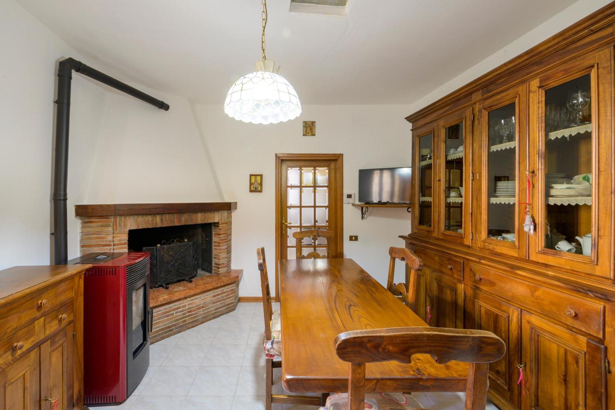 Via Mazzini 23A Apartment Губио Екстериор снимка