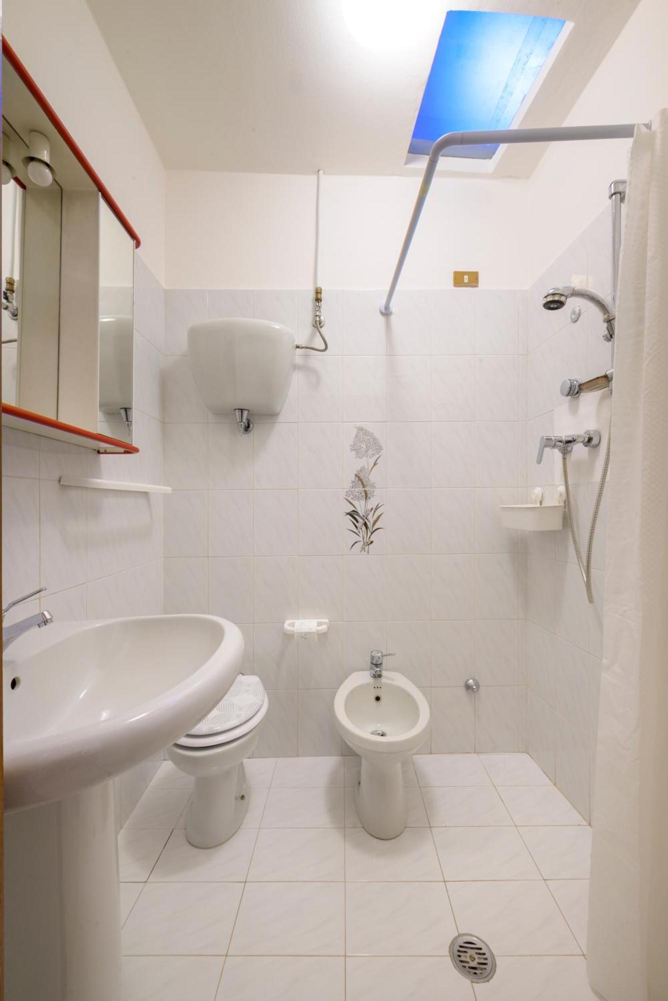 Via Mazzini 23A Apartment Губио Екстериор снимка