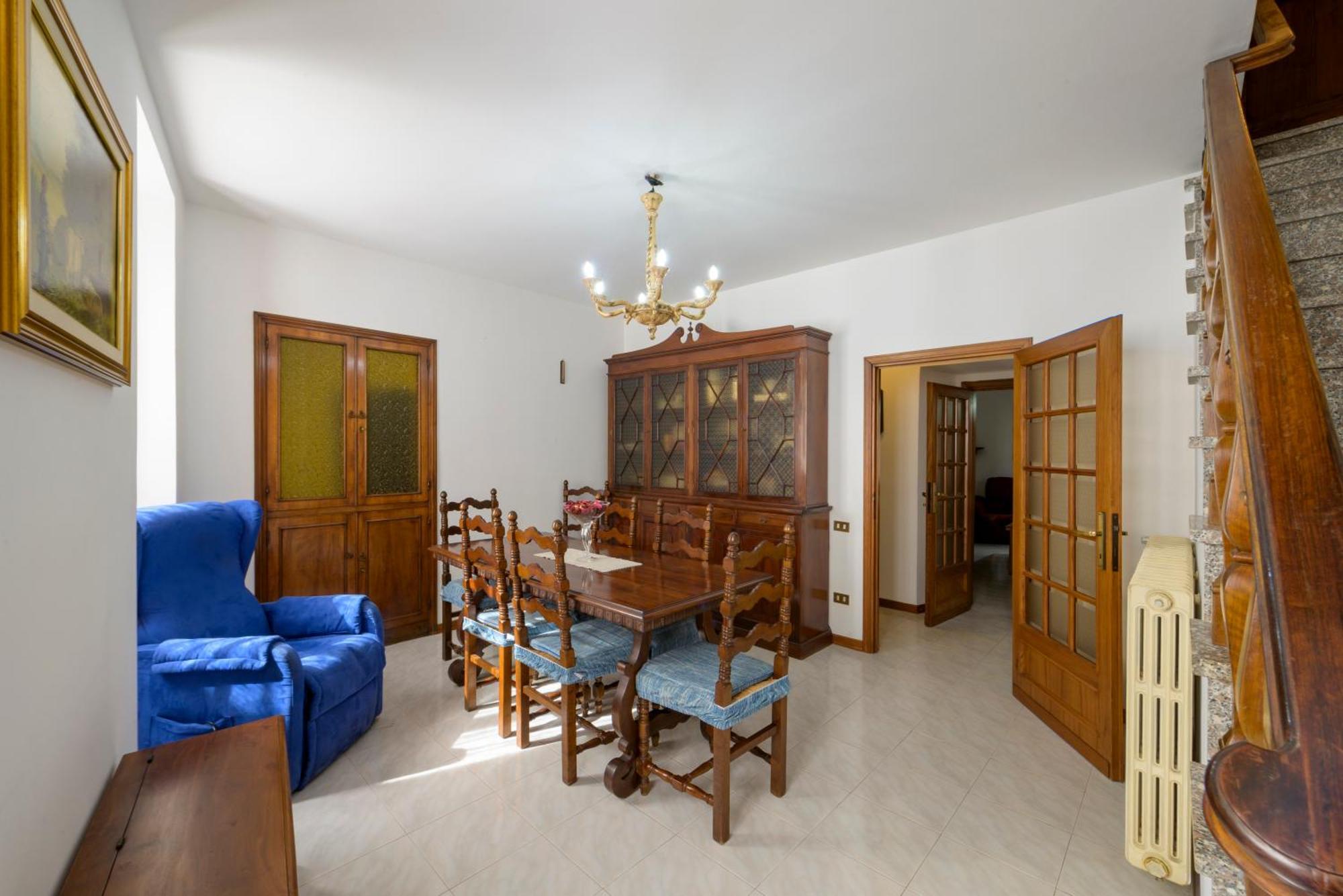 Via Mazzini 23A Apartment Губио Екстериор снимка